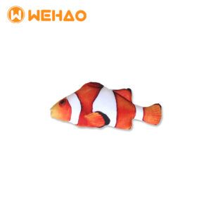 Realistic 3D digital printed clownfish plush cat toy with Wehao logo, high-fidelity Nemo-style catnip toy for B2B wholesale and OEM.